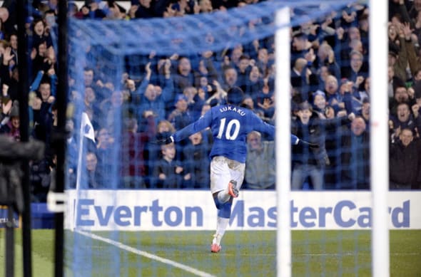 LIVERPOOL, ENGLAND - MARCH 12: Romelu Lukaku of Everton celebrates during The Emirates FA Cup Sixth Round match between Everton and Chelsea at Goodison Park on March 12, 2016 in Liverpool, England. (Photo by Tony McArdle/Everton FC via Getty Images)